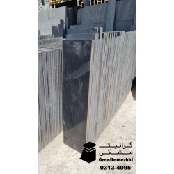 سنگ گرانیت مشکی پله ضخامت 28 میلی متر عرض 35 الی 160 معدن نطنز سفید گر-Black Granite Stair Natanz Sefidgar Mine