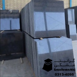 سنگ گرانیت مشکی نطنز 80*80 صیقلی ممتاز ضخامت 4سانتی معدن آقای علیزاده-Black Granite Natanz Momtaz Mr Alizadeh Mine