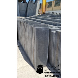 سنگ گرانیت مشکی پله ضخامت 28 میلی متر معدن نطنز سفید گر-Black Granite Stair Natanz Sefidgar Mine